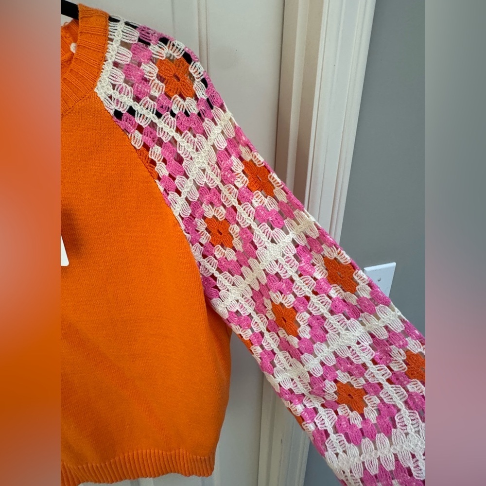 Granny Square Sleeve Knit Sweater - Picture 5 of 7